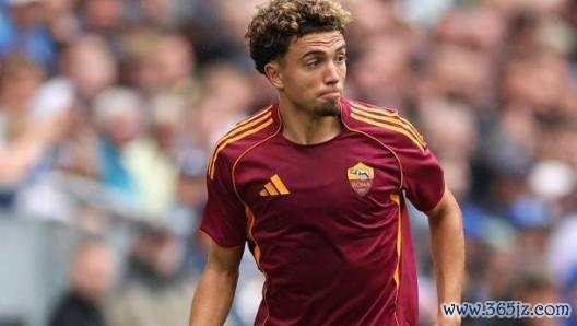 罗马新援艾纳维：我是别称当代中场，穿8号是为问候伊涅斯塔