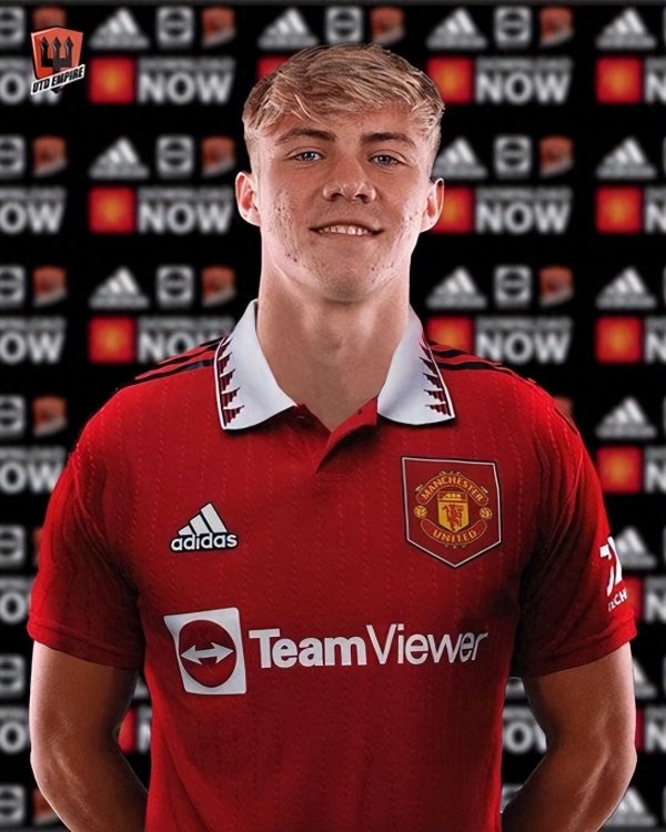 米兰购买新中锋锁定曼联9号: 薪资是DV9的1/4, 曾提神甲解释我方