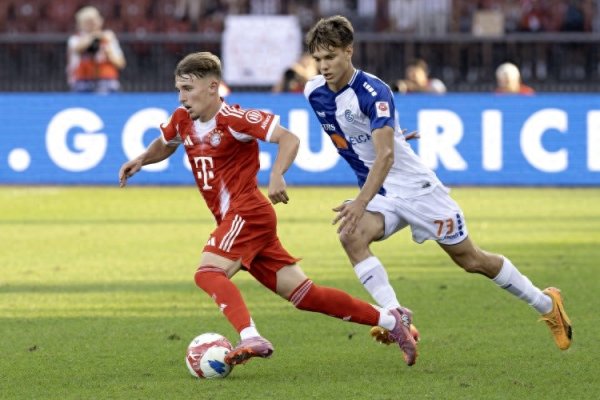 异日高度若何? 拜仁17岁小将卡尔3场热身赛2球1助, 现身价150万欧