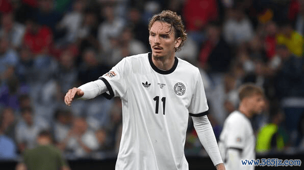 雷施克: 拜仁已作念出很大衰落, 瞻望沃尔特马德今夏不会来了