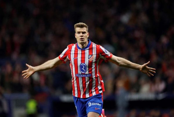 索尔洛特：今夏许多球队对我感好奇羡慕好奇羡慕，但我历久但愿留在马竞