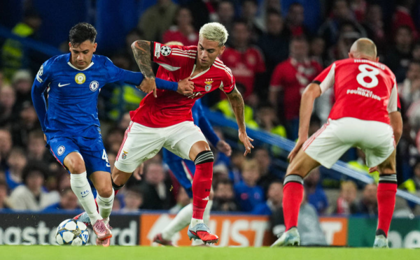 欧冠-穆帅重返蓝桥加纳乔造乌龙 佩德罗染红切尔西1-0本菲卡