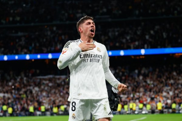 巴尔韦德：踢边后卫仅仅球队救急之举，我现时格外焕发也很享受