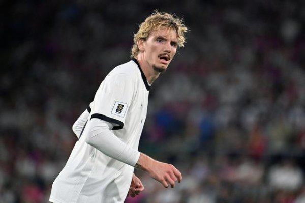 沃尔特马德：我一铁哥们搬来英格兰和我沿路住 纽卡敌视相称好