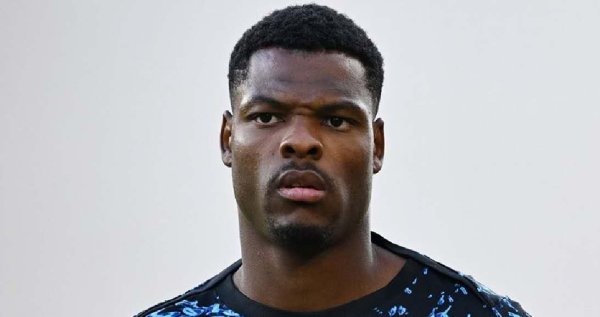 邓弗里斯：阿贾克斯是支优秀的球队，干涉欧冠即是为了夺冠