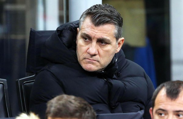 维埃里道图多尔：8瓜代帅存在风险，但如若情况不转变就必须决定