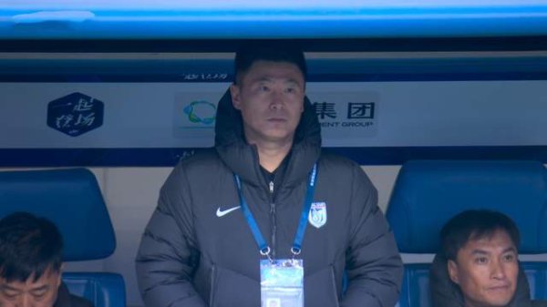 吕卓毅遮掩全场，错怪马莱莱不拼 大连2外助受伤 踢申花少输当赢