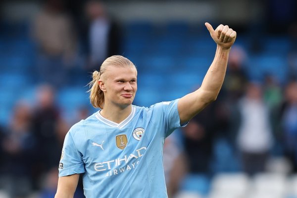 一东谈主扛起蓝月一皆火力！曼城最近7粒英超进球，由哈兰德一手包办