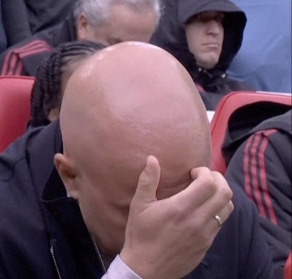 信任危急! 利物浦四连败, 斯洛特坦承: 咱们尚未找到谜底