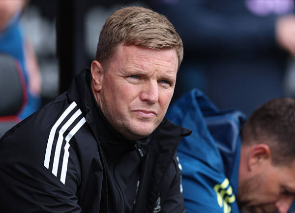 埃迪·豪：伯恩茅斯球员拉了沃尔特马德球衣，我以为该判点球