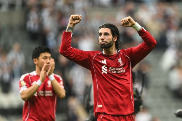 又帅又能踢，索博斯洛伊本赛季4场欧冠孝敬1球3助攻