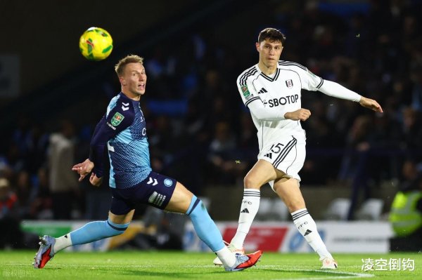 英联杯: 6-5, 罚丢2点球仍胜, 英超球队险胜低2级别鱼腩, 富勒姆张皇晋级