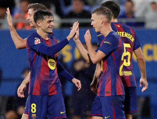 紧追皇马！60岁弗里克造恐怖巴萨：5轮16球西甲第1 全员“疯狗”