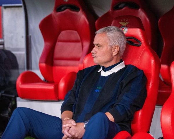 嗓音沙哑，穆帅：助教需随球队成长，我当前话好多但两三天就复原