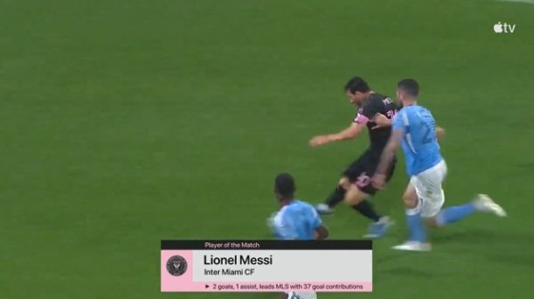 毫无悬念! 官方: 梅西当选全场最好, 连场献技2射1传