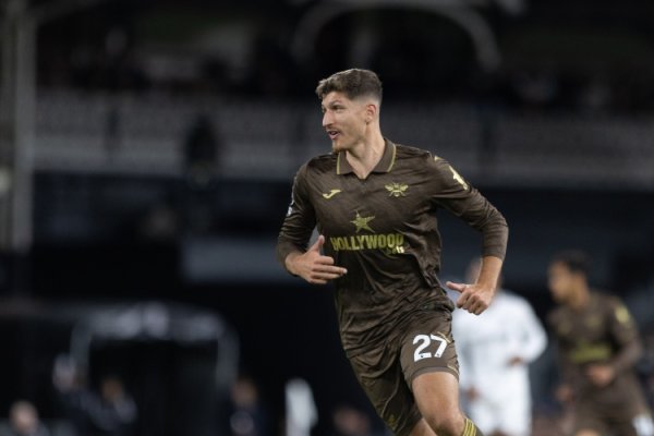 太空体育：小蜜蜂中场雅内特展望开脱身离队，球队在找新中场