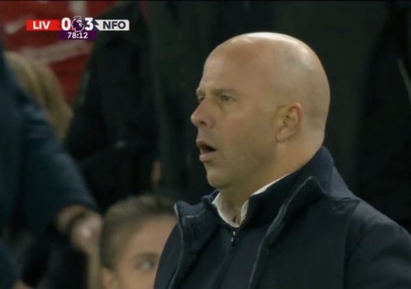 当天趣图：利物浦夏窗四亿妄为，如今拿下东部第一，很合理吧