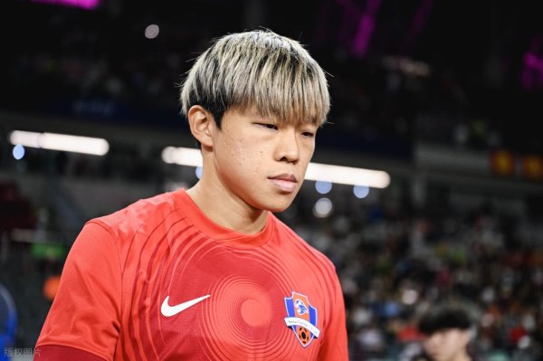 上海海港强挖茹子楠？朱门“囤后卫”乱象，原土好苗子为何只剩抢