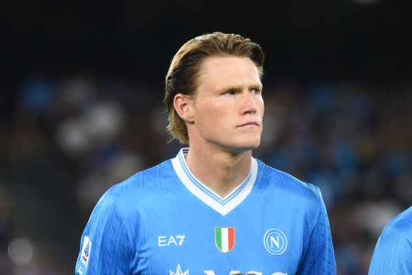 麦克托米奈：咱们本该进更多球 我想匡助球队，不论我方是否进球