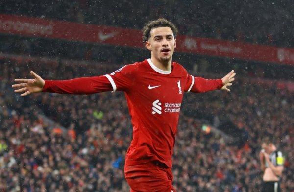 跟队：图赫尔展望近期将干系柯蒂斯·琼斯，并报告入选国度队要求