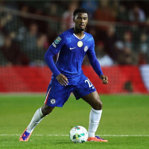 哈托：咱们上半场踢得很好，少打一东说念主后比赛变得很贫寒